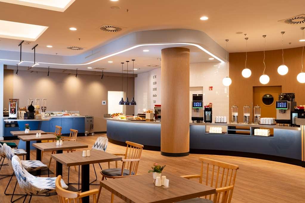 Hampton By Hilton Budapest City Centre 餐厅 照片